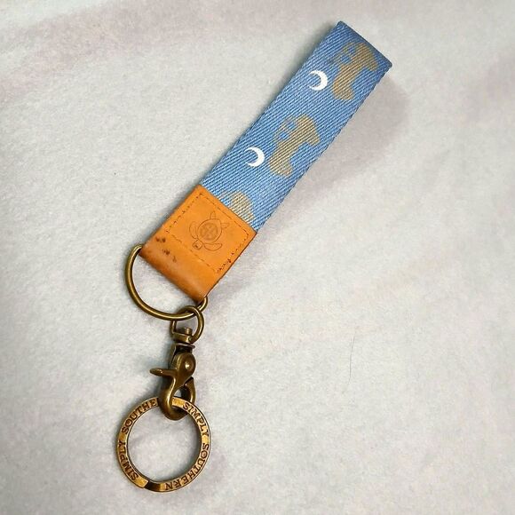Simply Southern Wrist Keychain Fob Moon Jeep Leather Brass Blue Key Sturdy Strng - Picture 2 of 4